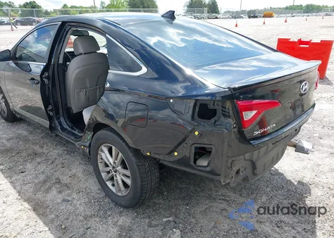 2017 Hyundai Sonata Se z USA, uszkodzony, nr VIN 5NPE24AF8HH488199